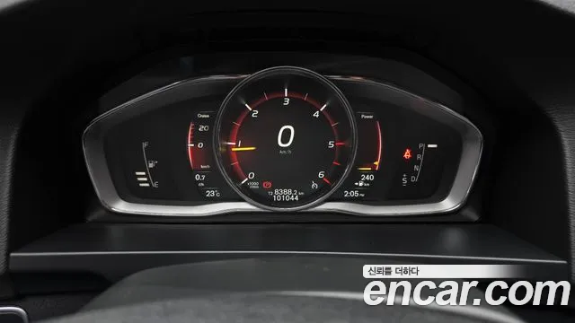 Volvo S60 2017 thumb 8