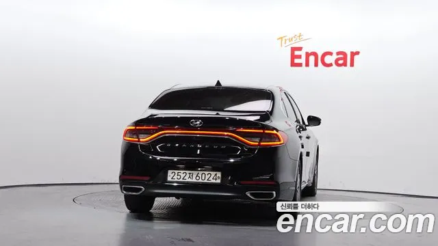 Hyundai Grandeur 2019 thumb 4