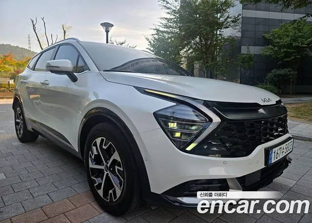 Kia Sportage 2024 thumb 8