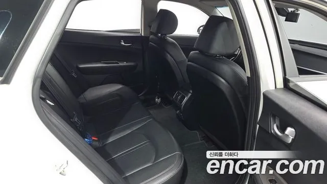Kia K5 2019 thumb 12