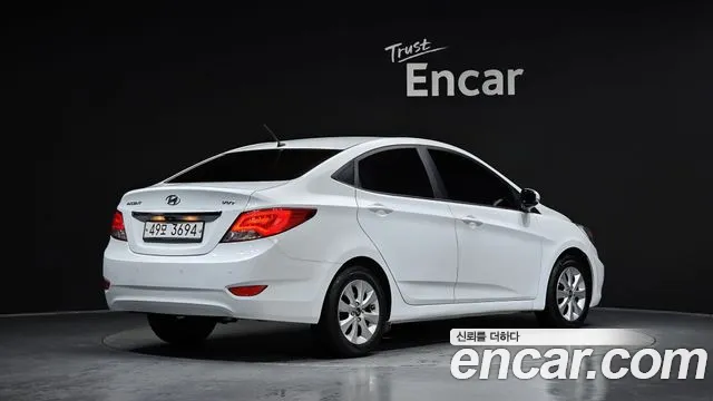 Hyundai Accent 2015 thumb 2