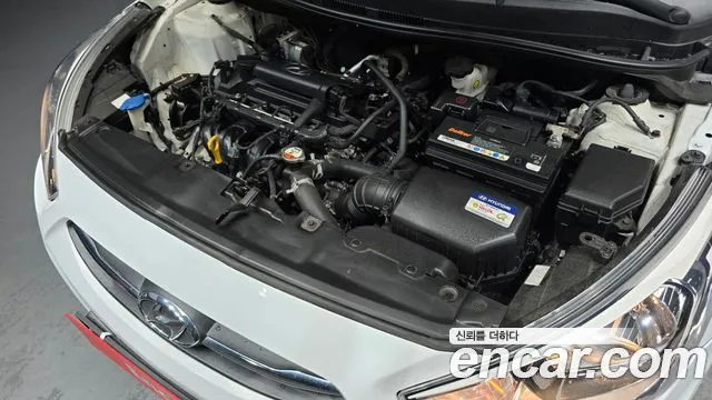 Hyundai Accent 2015 thumb 6