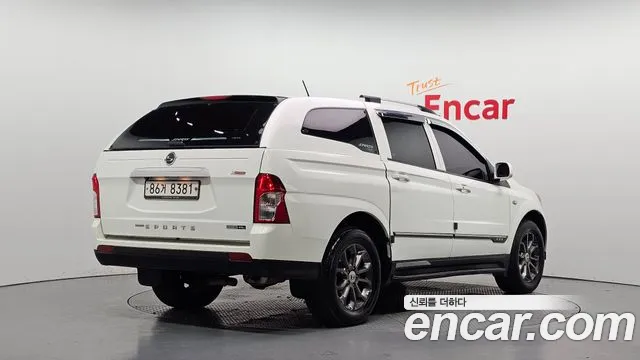 KG_Mobility_Ssangyong KORANDO 2015 thumb 2