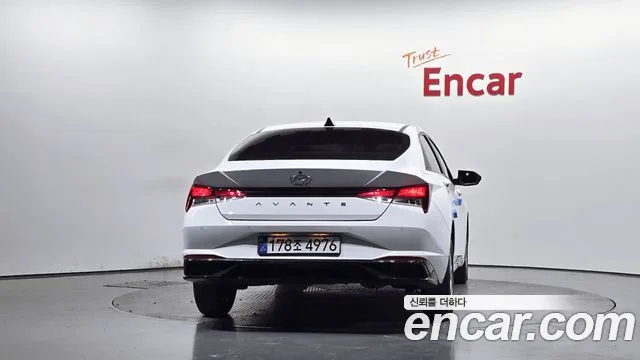 Hyundai Avante 2021 thumb 3