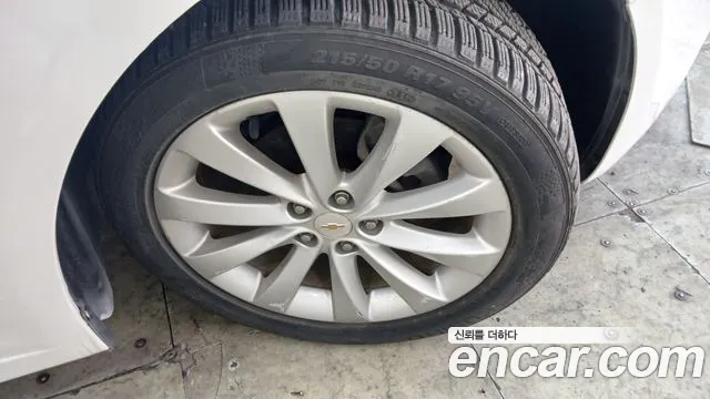 ChevroletGMDaewoo Cruze 2015 thumb 2