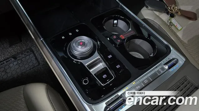 Kia Carnival 2024 thumb 9