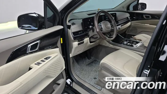 Kia Carnival 2024 thumb 10