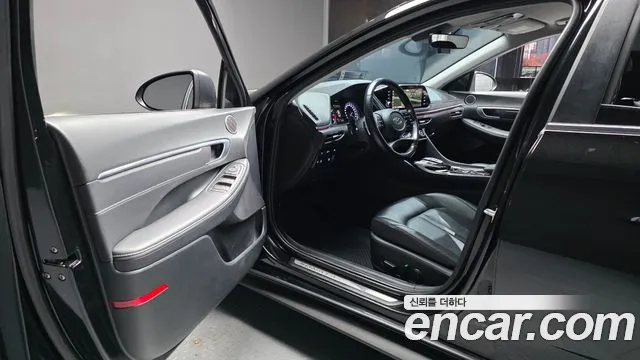 Hyundai Sonata 2021 thumb 10