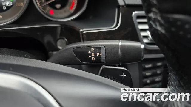 Mercedes-Benz E-Класс 2014 thumb 9