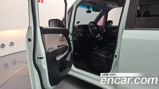 Kia Ray 2014 thumb 10