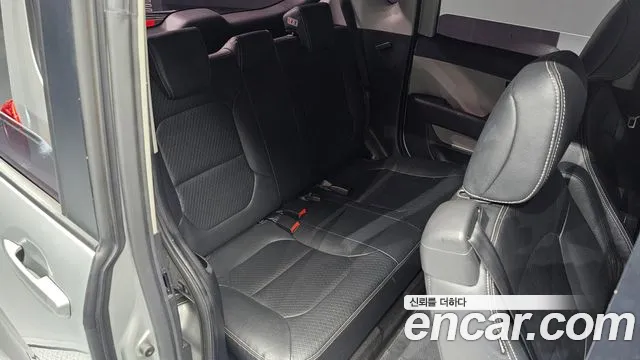 Kia Ray 2016 thumb 11