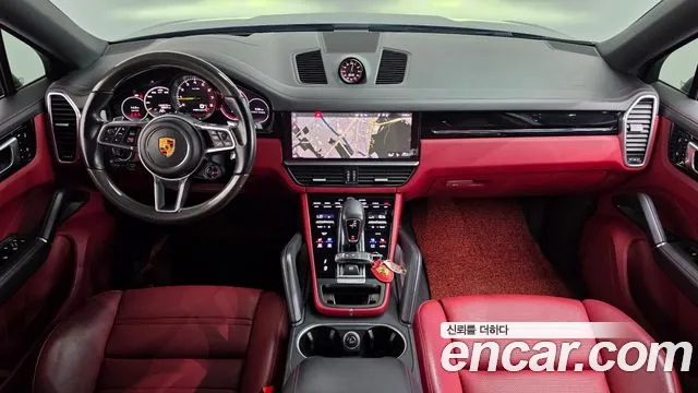 Porsche Cayenne 2021 thumb 7