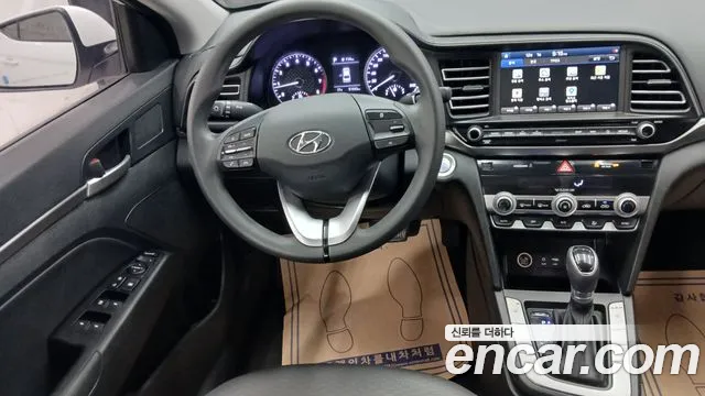 Hyundai Avante 2019 thumb 8