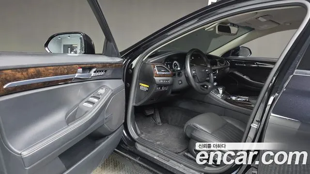 Genesis G90 2020 thumb 10