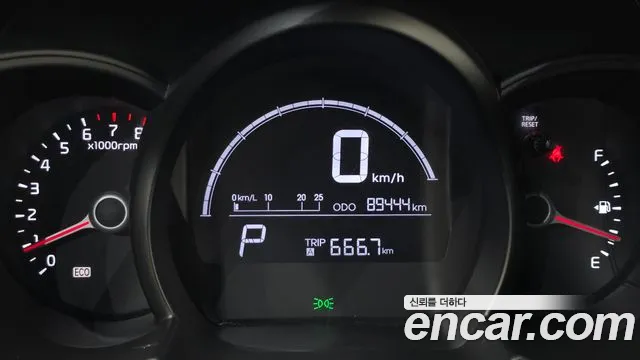 Kia Morning 2014 thumb 8