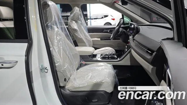 Kia Carnival 2023 thumb 12