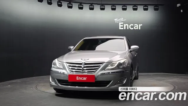 Hyundai Genesis 2012 thumb 3