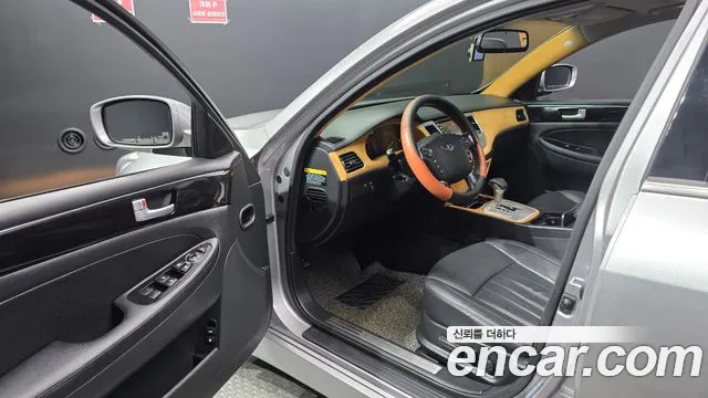 Hyundai Genesis 2012 thumb 10