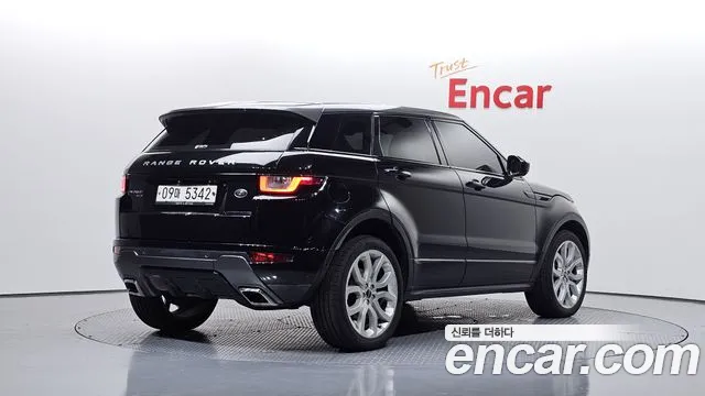 Land Rover Range Rover Evoque 2017 thumb 2