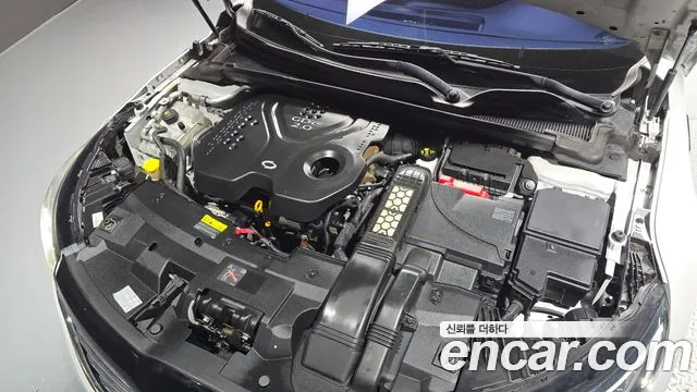 Renault-KoreaSamsung Megane 2016 thumb 6