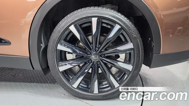 Toyota Crown 2023 thumb 5