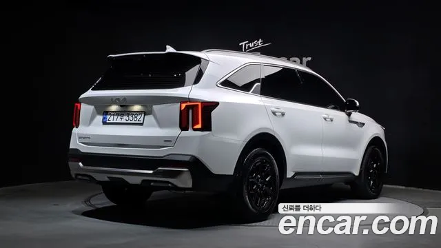 Kia Sorento 2024 thumb 2