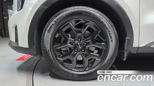 Kia Sorento 2024 thumb 5