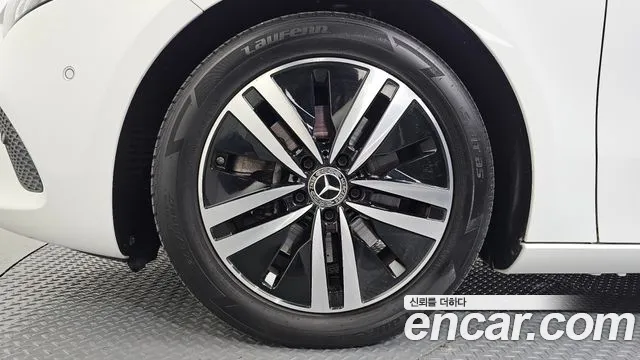 Mercedes-Benz A-Класс 2021 thumb 5