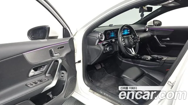 Mercedes-Benz A-Класс 2021 thumb 10