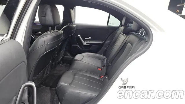 Mercedes-Benz A-Класс 2021 thumb 12