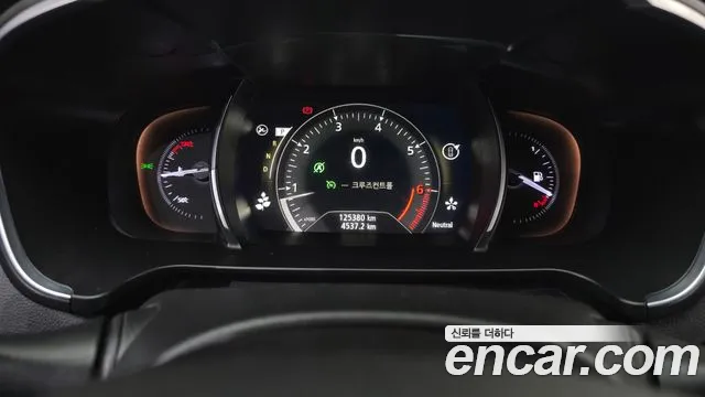 Renault-KoreaSamsung Megane 2016 thumb 8