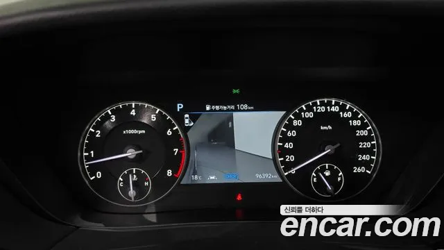 Genesis G90 2019 thumb 8