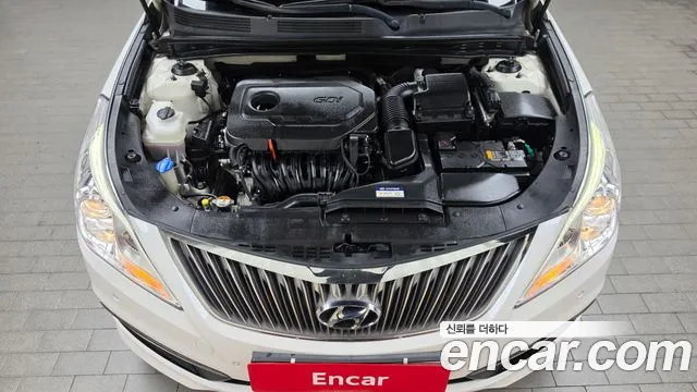 Hyundai Grandeur 2016 thumb 5