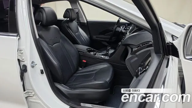 Hyundai Grandeur 2016 thumb 10