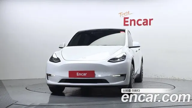 Tesla Model Y 2022 thumb 3
