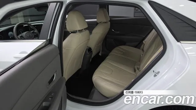 Hyundai Avante 2022 thumb 11