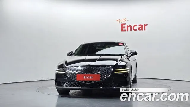 Genesis G80 2022 thumb 3