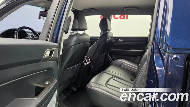 KG_Mobility_Ssangyong Rexton 2018 thumb 11