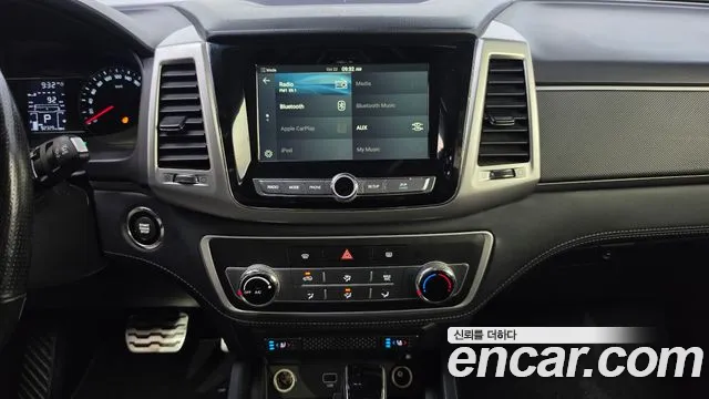 KG_Mobility_Ssangyong Rexton 2018 thumb 12