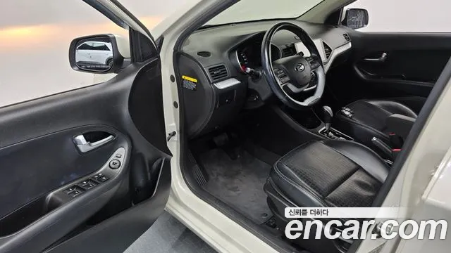 Kia Morning 2015 thumb 10