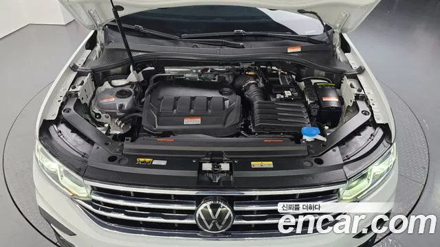 Volkswagen Tiguan 2022 thumb 5