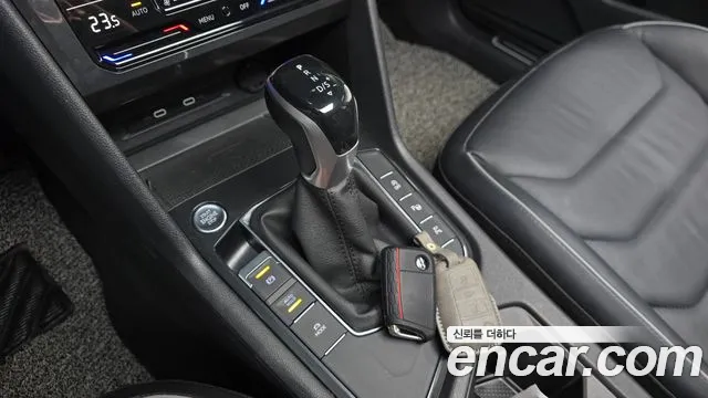 Volkswagen Tiguan 2022 thumb 8