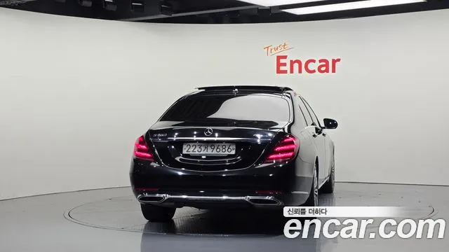 Mercedes-Benz S-Класс 2019 thumb 4