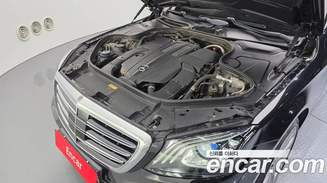 Mercedes-Benz S-Класс 2019 thumb 6