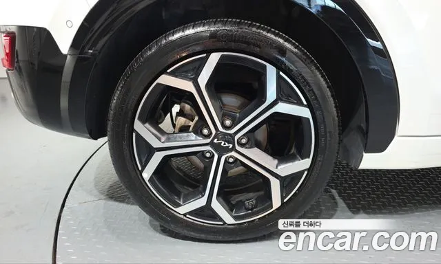 Kia Niro 2023 thumb 5