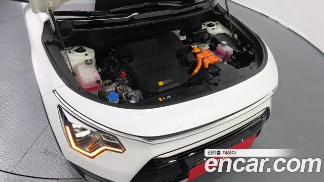 Kia Niro 2023 thumb 6