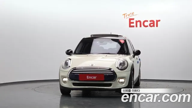 MINI Hatch 2015 thumb 3