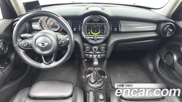MINI Hatch 2015 thumb 7