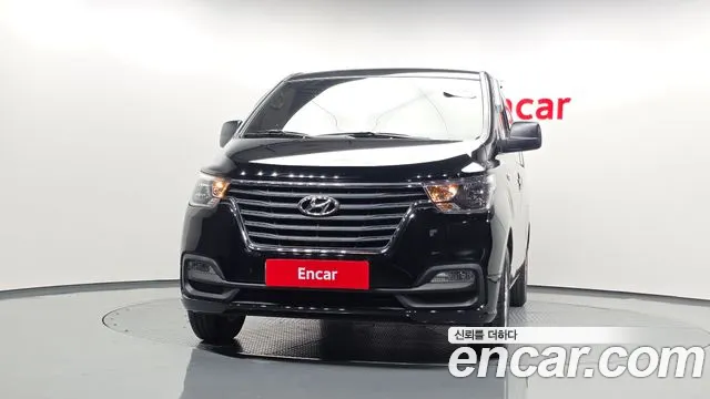 Hyundai Starex 2019 thumb 2