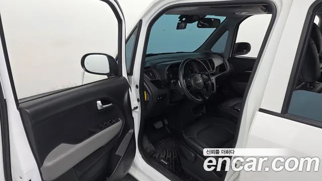 Kia Ray 2023 thumb 10